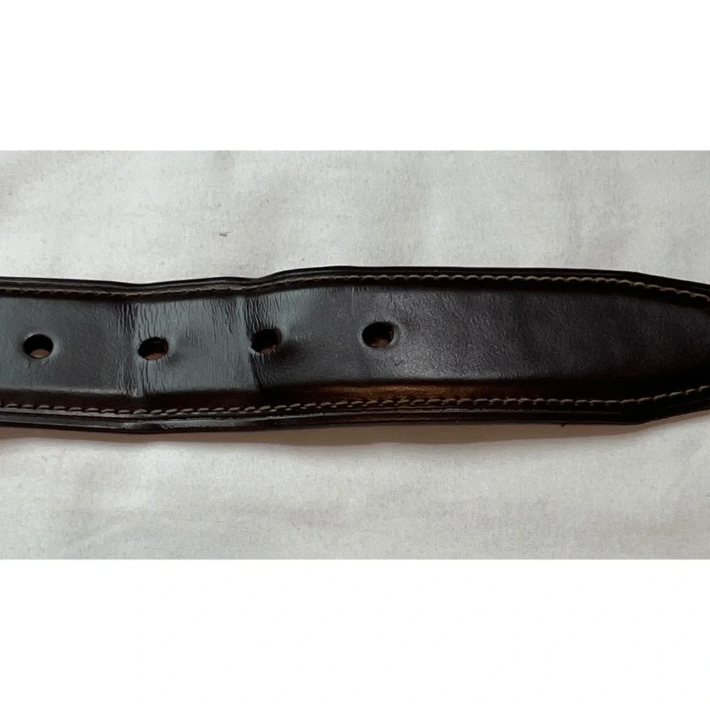 Columbia leather belt